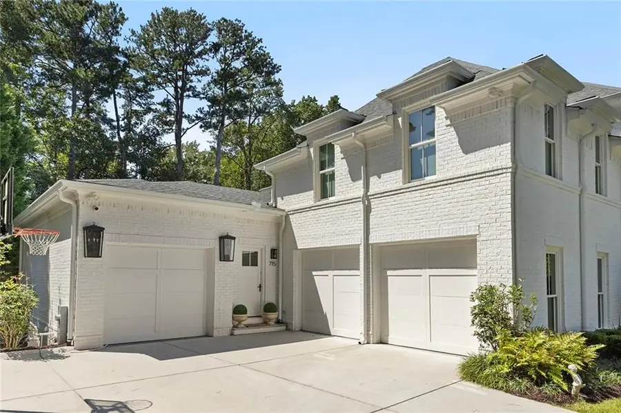 715 Amberidge Trail, Atlanta, GA 30328 - Image #3