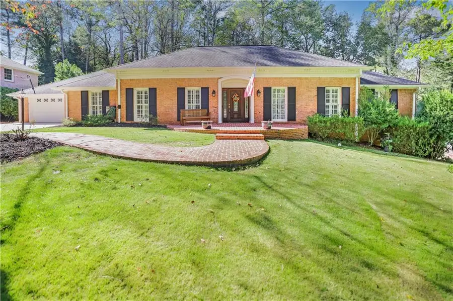 5735 Riverwood Drive, Atlanta, GA 30328 - Image #2