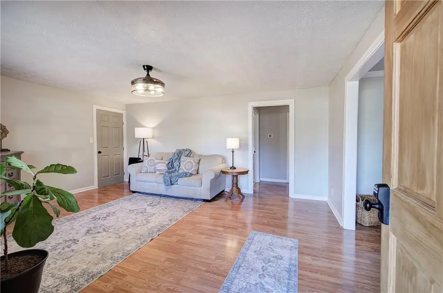 33 Carnes Road Sw, Cartersville, GA 30120 - Image #3