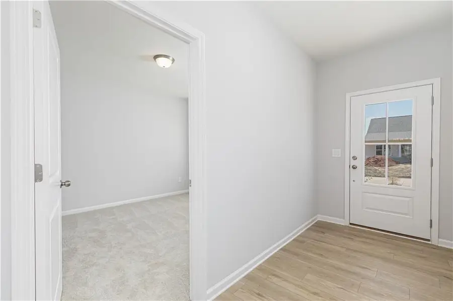 323 Cavalier Lane Se, Acworth, GA 30102 - Image #3