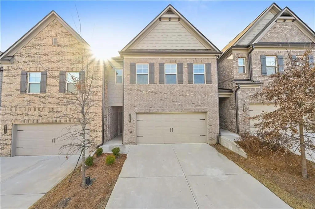 3229 Weyhill Way, Buford, GA 30519 - Image #1