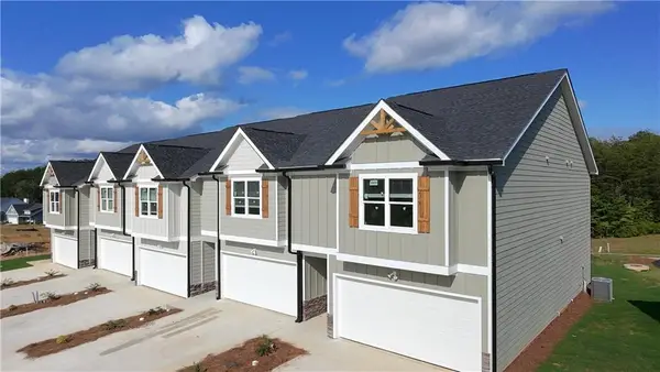 6346 Pine Ridge Point, Lula, GA 30554