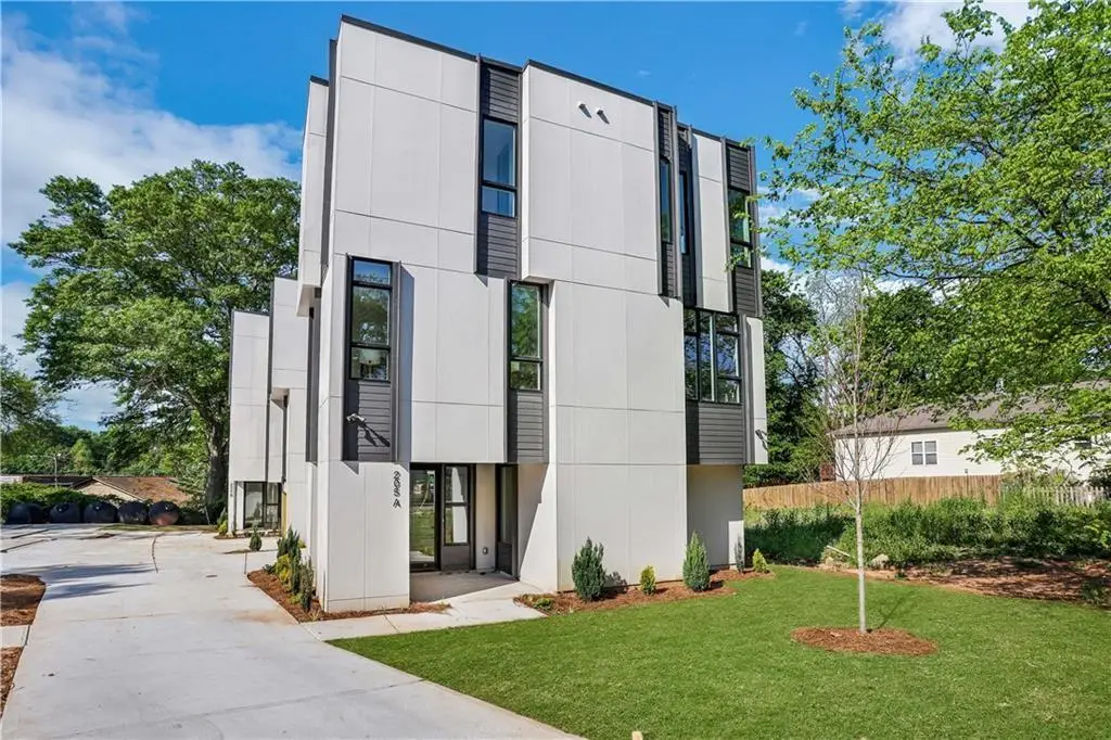 205 Howell Drive Se #A, Atlanta, GA 30316 - Image #1