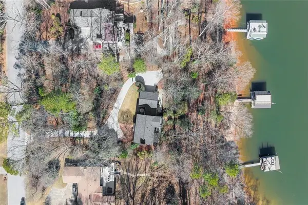 1330 Lake Shore Circle, Gainesville, GA 30501