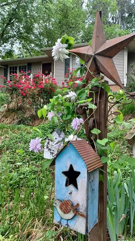 253 Newport Road Sw, Lilburn, GA 30047 - #2