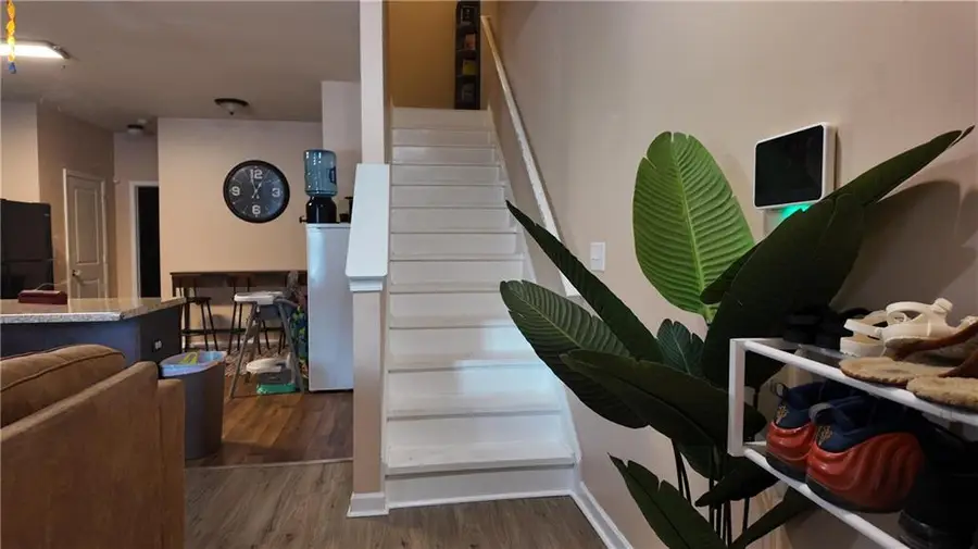 4039 Avalon Road, Atlanta, GA 30331 - Image #2