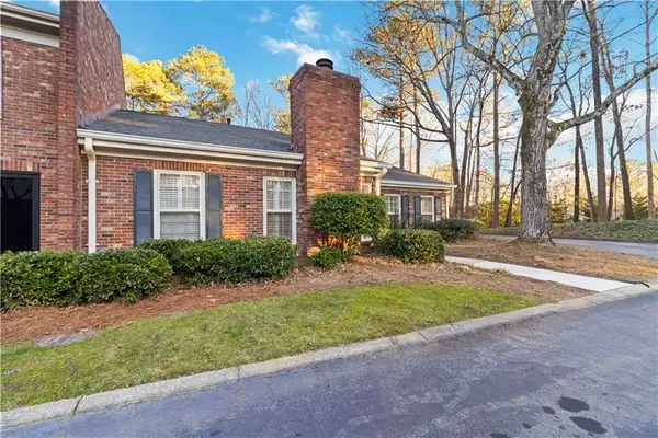 262 The South Chace, Atlanta, GA 30328