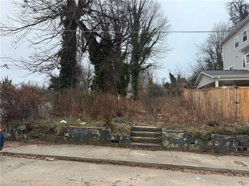 872 T P Burruss Sr Drive Sw, Atlanta, GA 30314 - #1