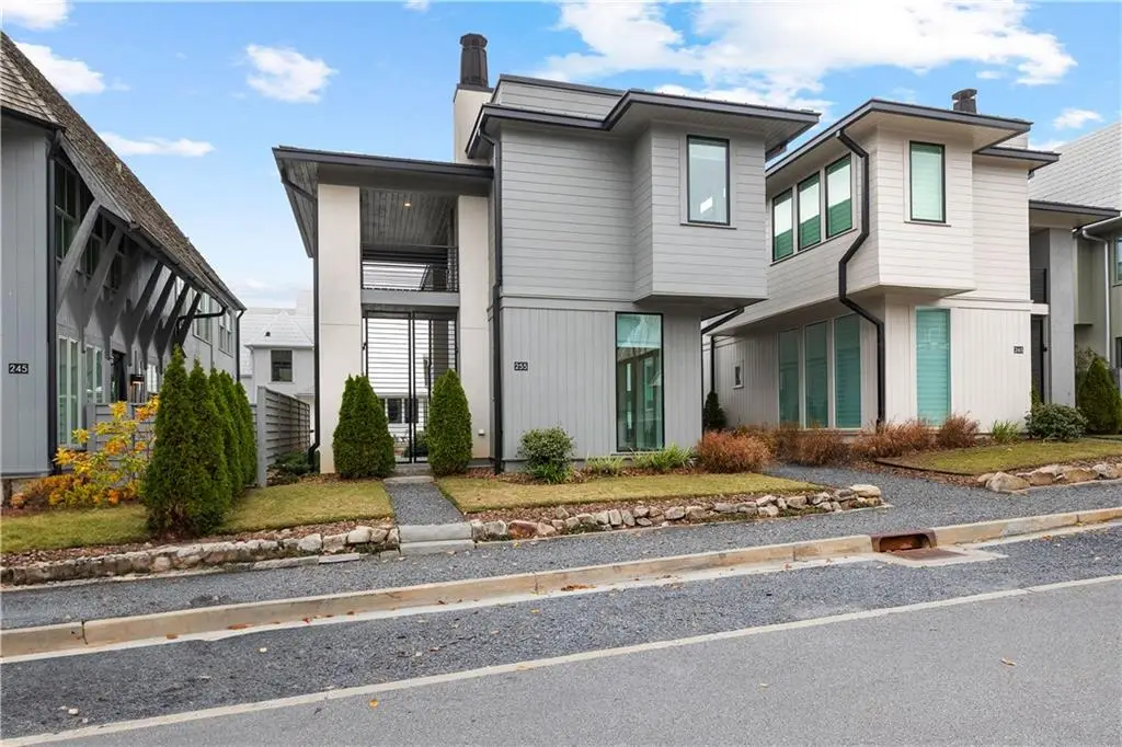 255 High Street, Fayetteville, GA 30214 - #1