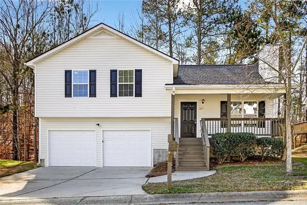 217 Remington Court, Dallas, GA 30132