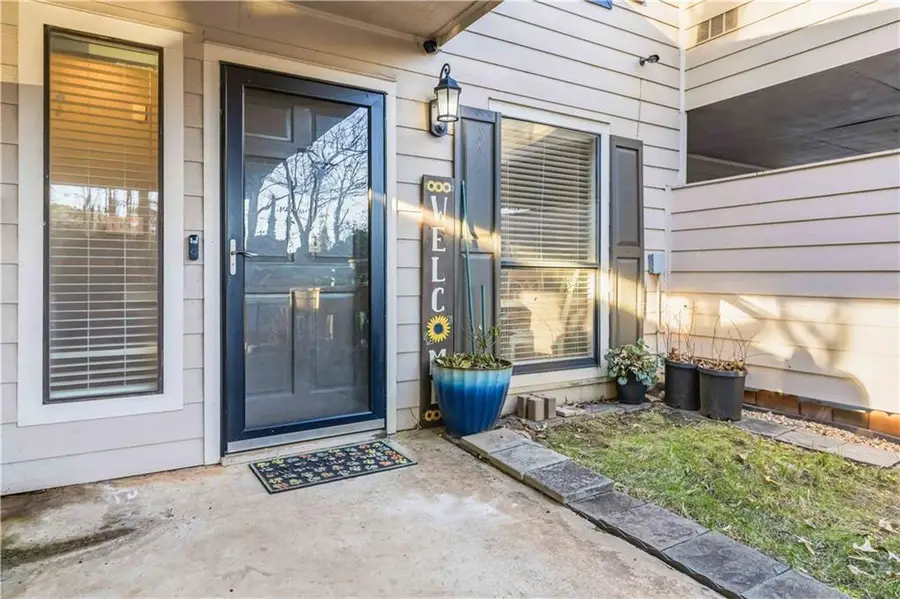 4872 Twin Lakes Trail, Dunwoody, GA 30360 - Image #2