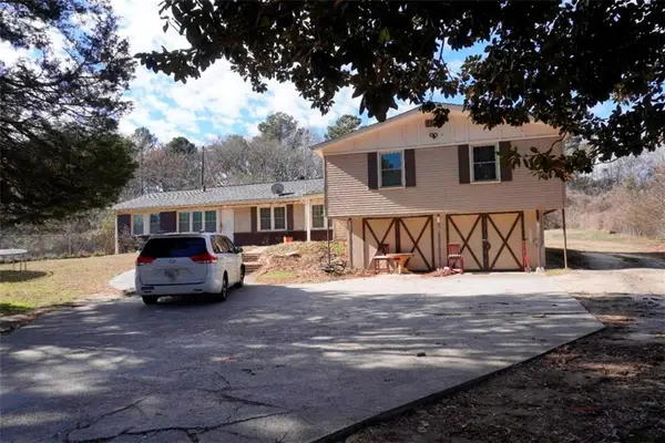 3499 Plunkett Road, Lithonia, GA 30038