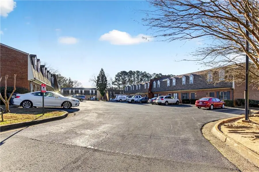 1116 Magical Way, Sugar Hill, GA 30518 - Image #3