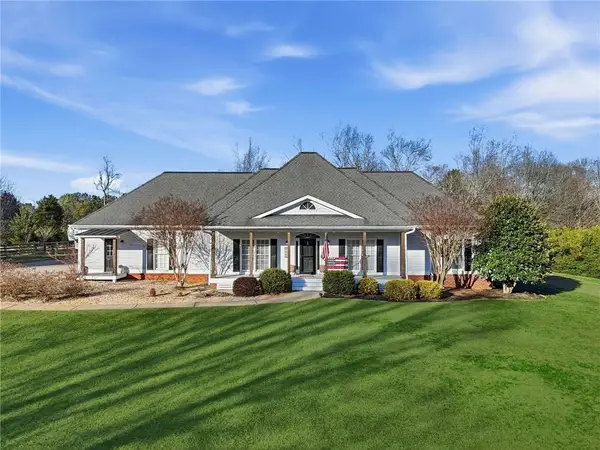 5040 Meadow Creek Drive, Cumming, GA 30028