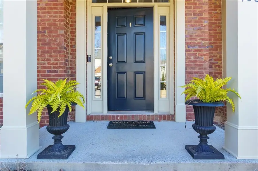 400 Pinoak Drive, Woodstock, GA 30188 - Image #2