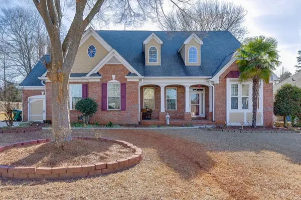 1150 Nash Lee Drive, Lilburn, GA 30047