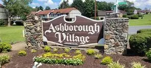 1818 Ashborough Circle #E, Marietta, GA 30067