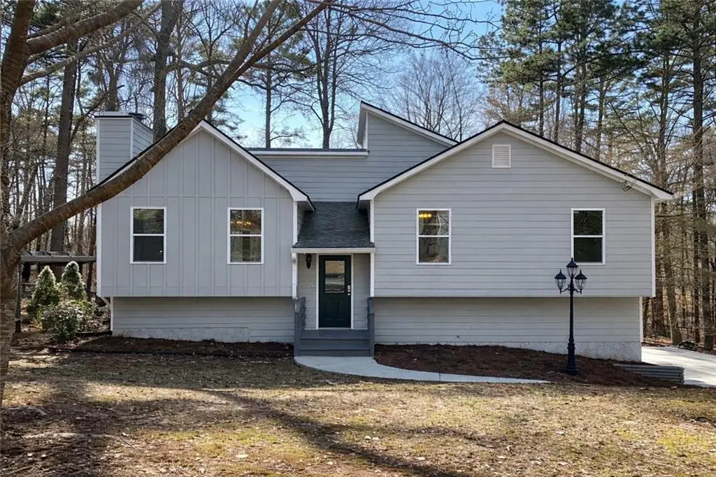 5825 Stonehaven Drive Nw, Kennesaw, GA 30152 - Image #1