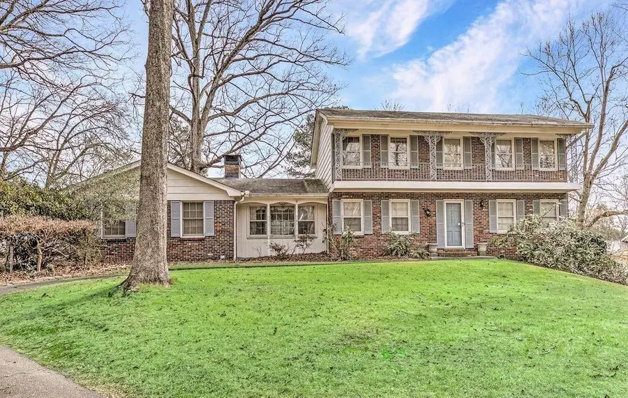 4361 Woodland Brook Drive Se, Atlanta, GA 30339 - Image #3