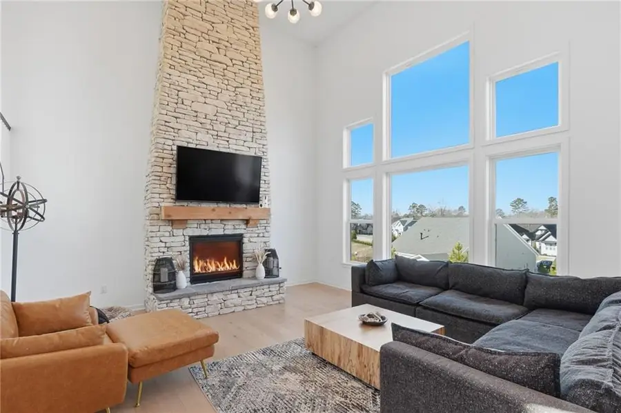 895 Michigan Circle, Hoschton, GA 30548 - #3