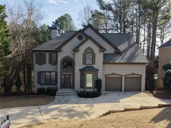 911 Laurel Crest Drive, Woodstock, GA 30189