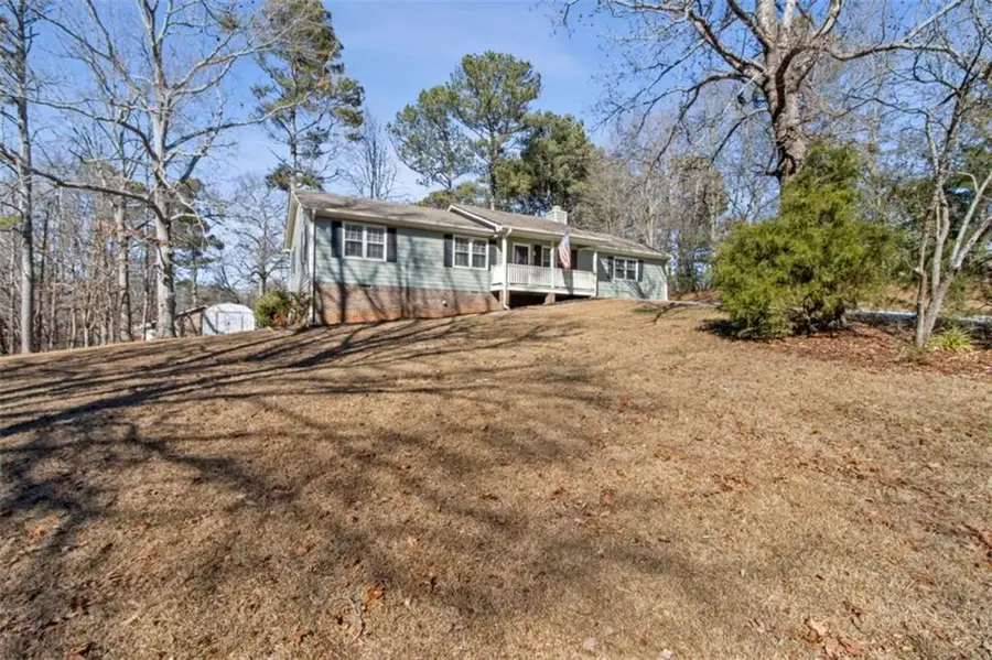 406 Farm Street, Loganville, GA 30052 - Image #3