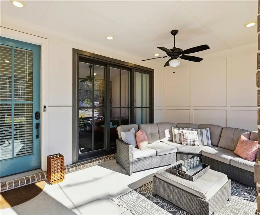 1829 La Dawn Lane Nw, Atlanta, GA 30318 - Image #3