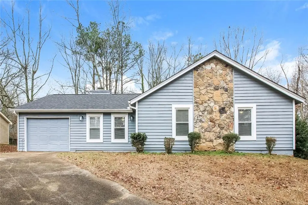 1050 Chapman Circle, Stone Mountain, GA 30088 - Image #1