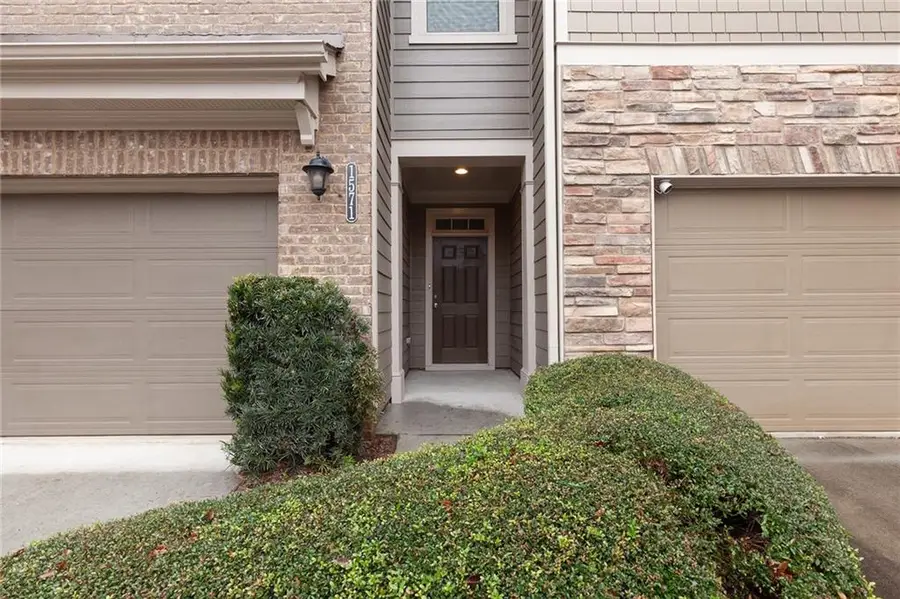 1571 Trailview Way Ne, Atlanta, GA 30329 - Image #2