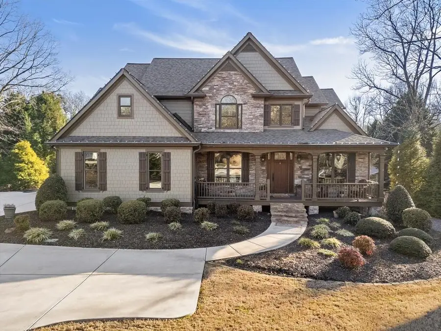407 Maple Ridge Court, Cumming, GA 30028 - Image #2