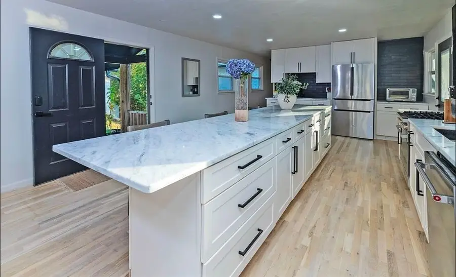 3807 Greenhill Drive, Atlanta, GA 30341 - Image #2