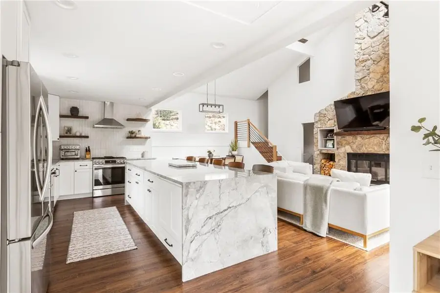 110 Lake Top Court, Roswell, GA 30076 - #2