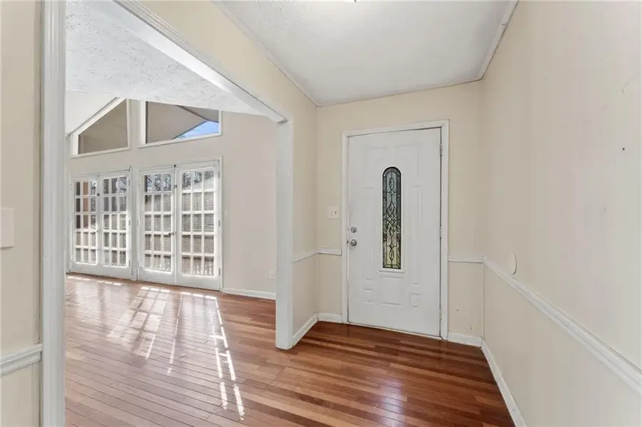 6140 Michelle Lane, Douglasville, GA 30135 - Image #3