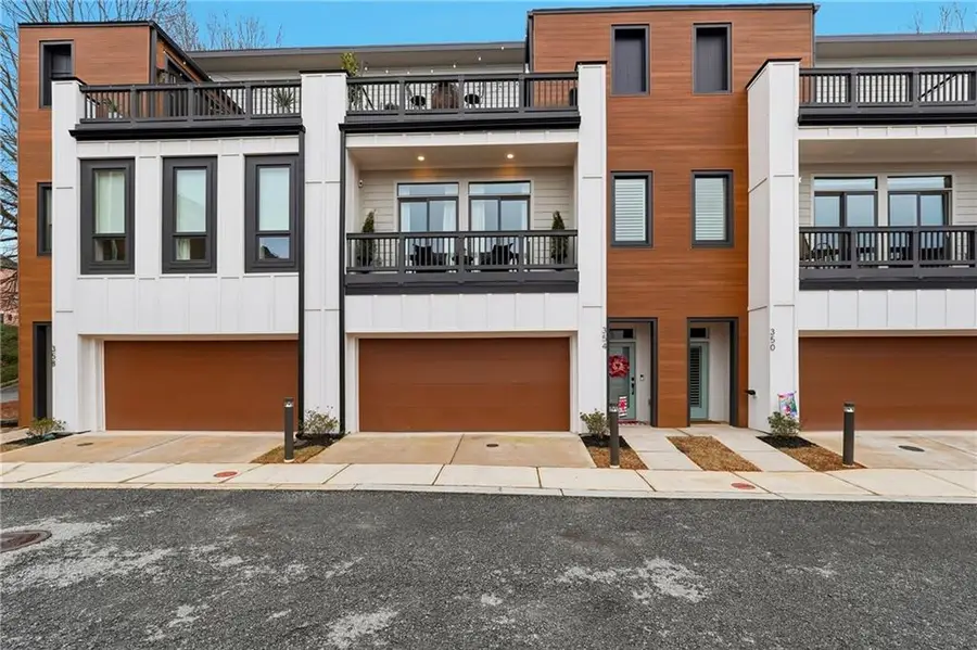 354 Clarendon Court Se, Gainesville, GA 30501 - #2