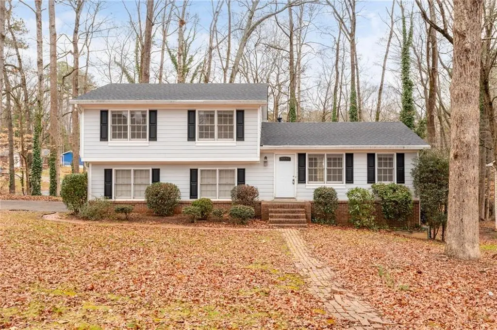 584 Fieldstream Way, Lawrenceville, GA 30044 - Image #1
