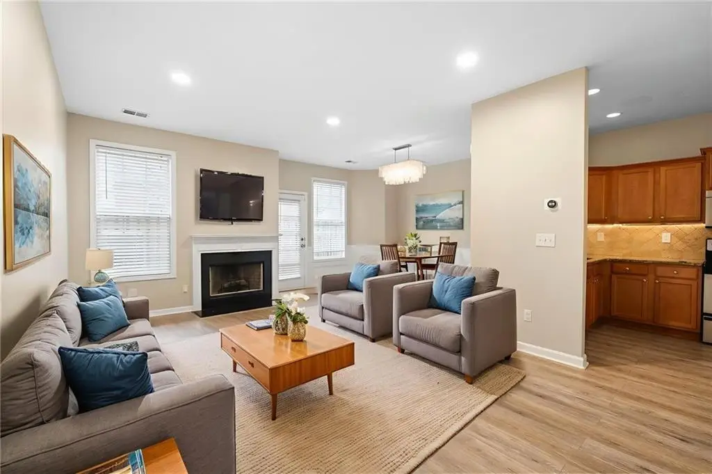 3046 Bernauer Trace, Dunwoody, GA 30360 - #1