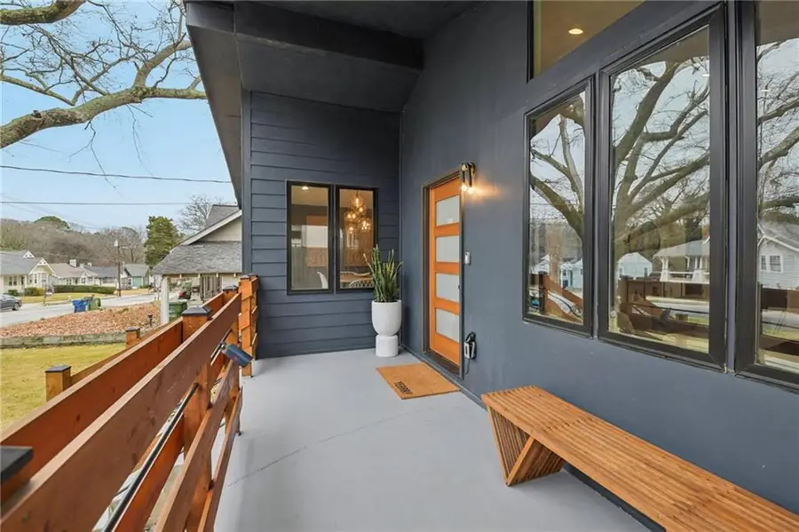 1074 Astor Avenue Sw, Atlanta, GA 30310 - #2
