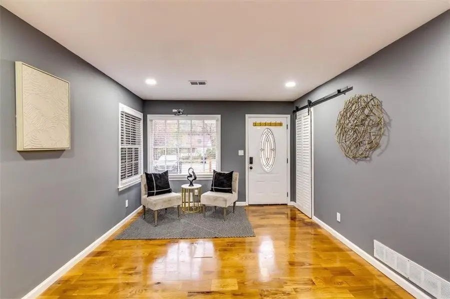 687 Anderson Drive, Jonesboro, GA 30236 - Image #3