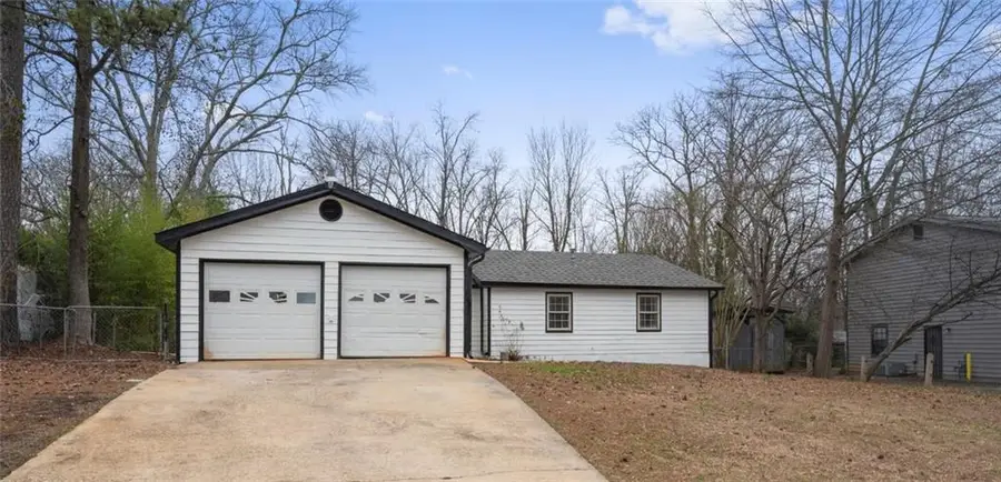 2814 Woodhollow Lane, Jonesboro, GA 30236 - Image #2