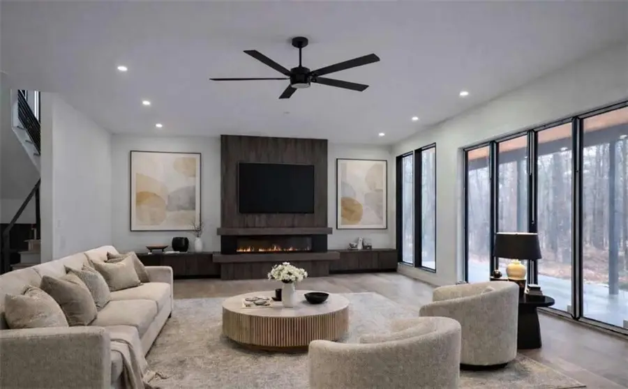 6275 Campbellton Road, South Fulton, GA 30331 - #3