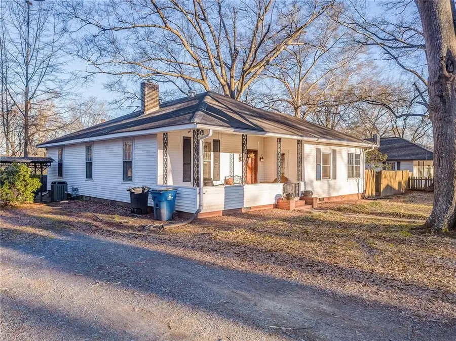 17 N Terrace Avenue Se, Lindale, GA 30147 - #2