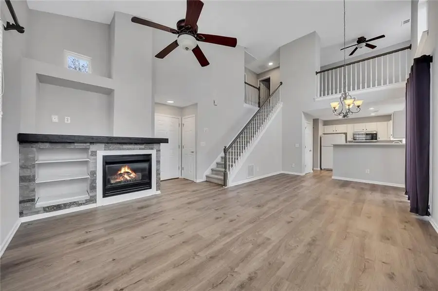 194 W Oaks Place, Woodstock, GA 30188 - #3