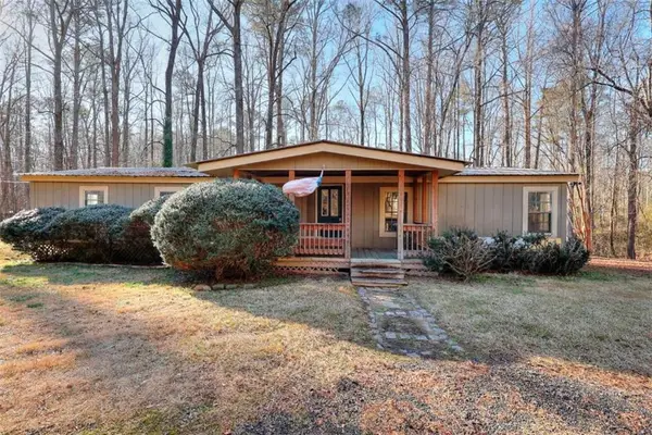 1210 Lee Peters Road, Loganville, GA 30052