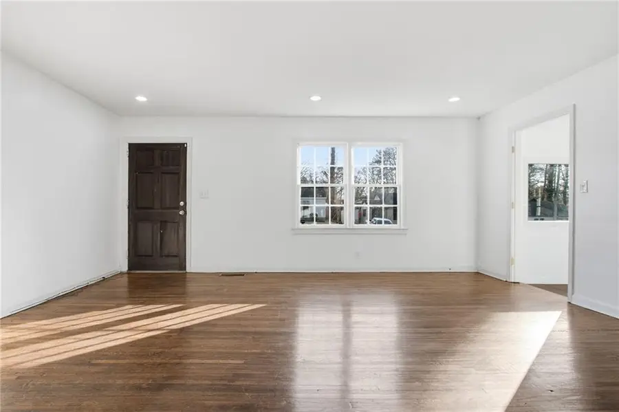 1333 Lynford Drive Sw, Atlanta, GA 30310 - Image #2