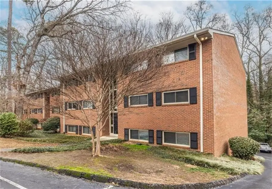1111 Clairemont Avenue #R4, Decatur, GA 30030 - Image #2