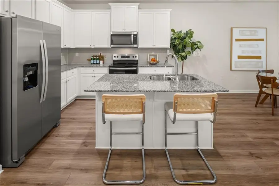 4252 Notting Hill Drive, Atlanta, GA 30331 - #3