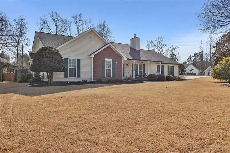 616 Embassy Walk, Winder, GA 30680 - Image #2