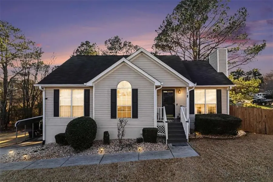 211 Stoney Point Cove, Carrollton, GA 30116 - Image #2