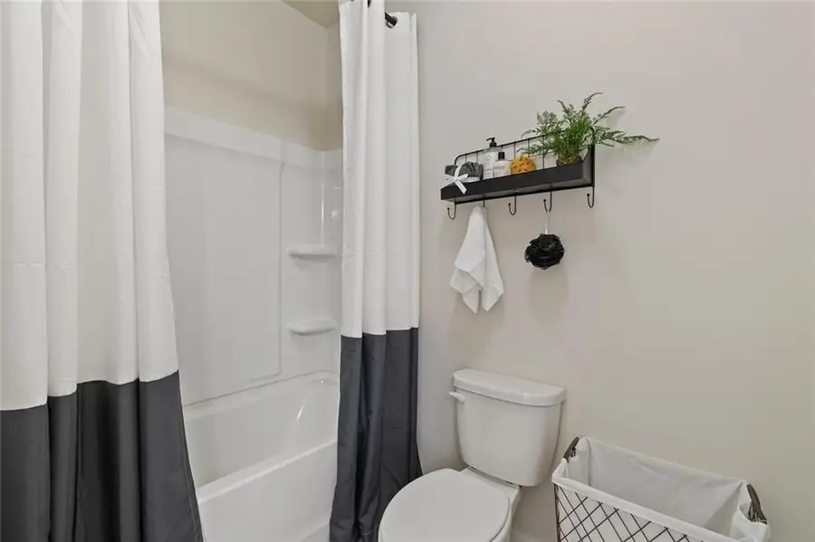 180 Logan Pass Drive, Loganville, GA 30052 - #2