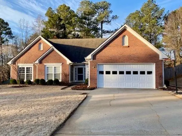 4184 Chatham Crest Lane, Buford, GA 30518